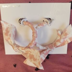 🔥NEW!🔥Hoop Earrings with Top Knot style!🔥